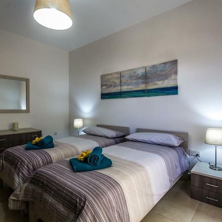 Sunny Modern Apartments Mellieħa Exterior foto