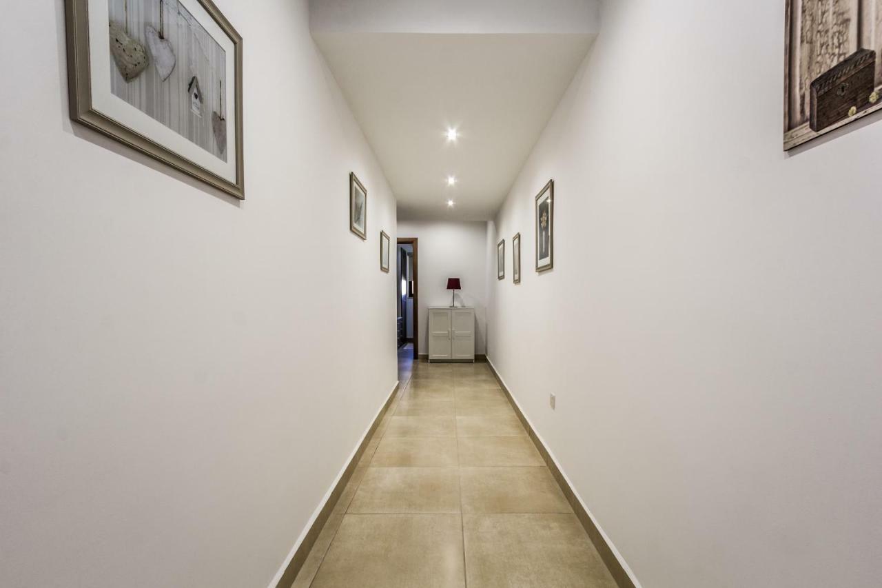 Sunny Modern Apartments Mellieħa Exterior foto