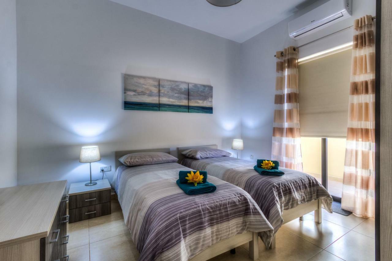 Sunny Modern Apartments Mellieħa Exterior foto